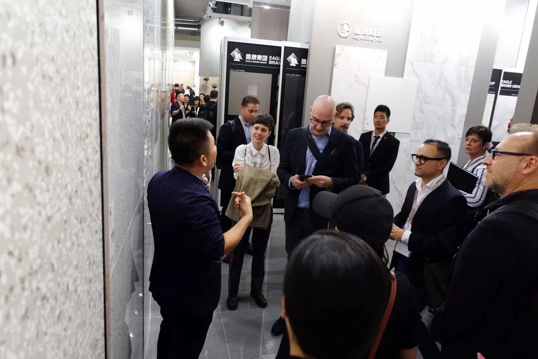 解读国际新趋势 | 鹰牌2086出征意大利博洛尼亚陶瓷展(图3)